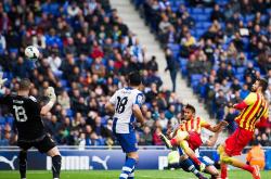 华体会在线登录-瑞典足球明星状态火热，赛前备战信心十足的简单介绍