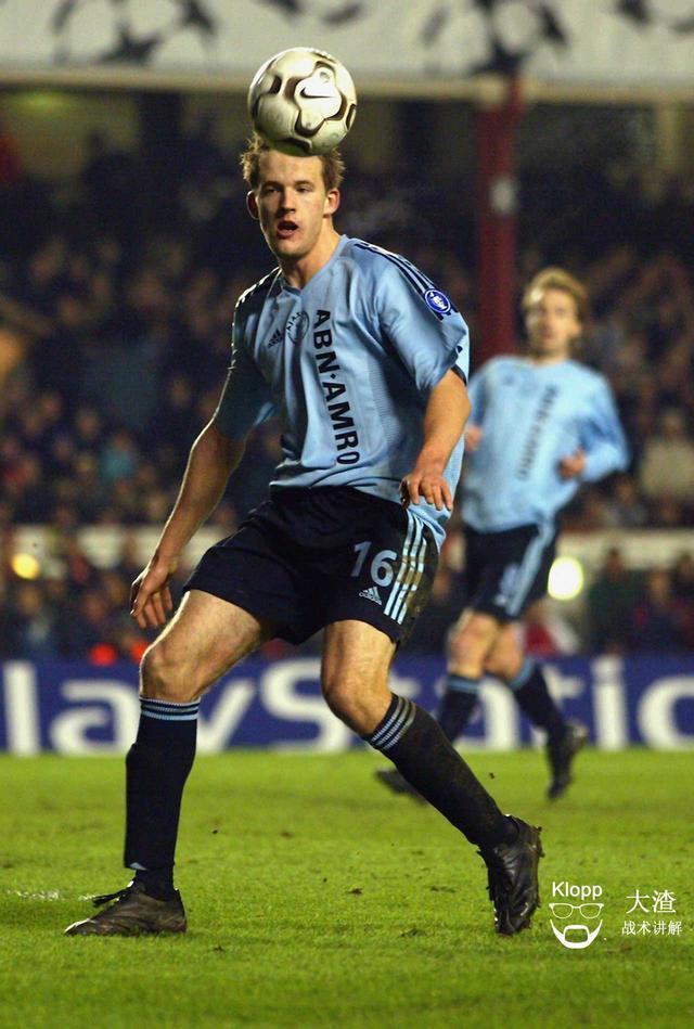 关于阿贾克斯临危受命，成功逆转晋级前景的信息