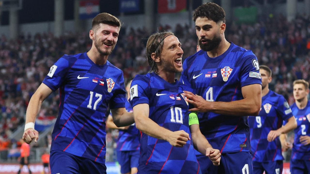 捷克力克爱沙尼亚，成功晋级欧预赛16强的简单介绍