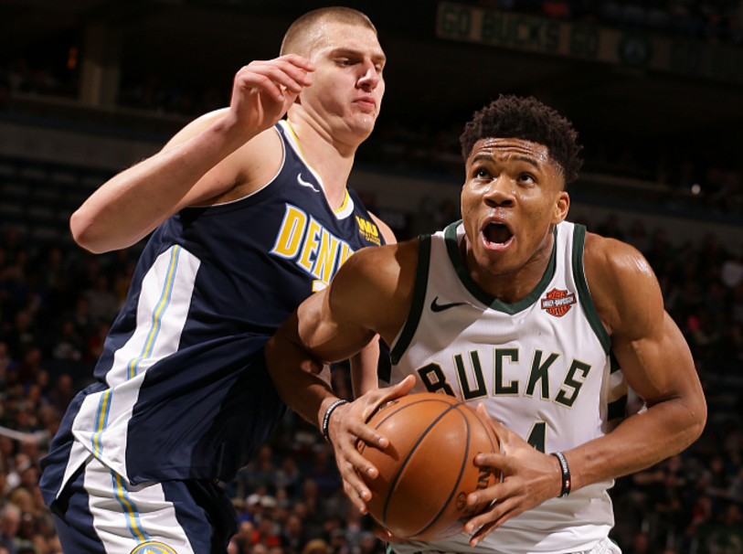 雄鹿力克掘金,西蒙斯破门 雄鹿力克掘金,西蒙斯破门