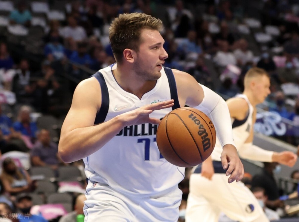 独行侠轻取公牛,稳步前行的简单介绍 独行侠轻取公牛,稳步前行的简单介绍