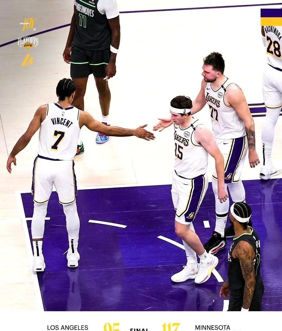 湖人逆袭击败步行者,篮网惨败 湖人逆袭击败步行者,篮网惨败